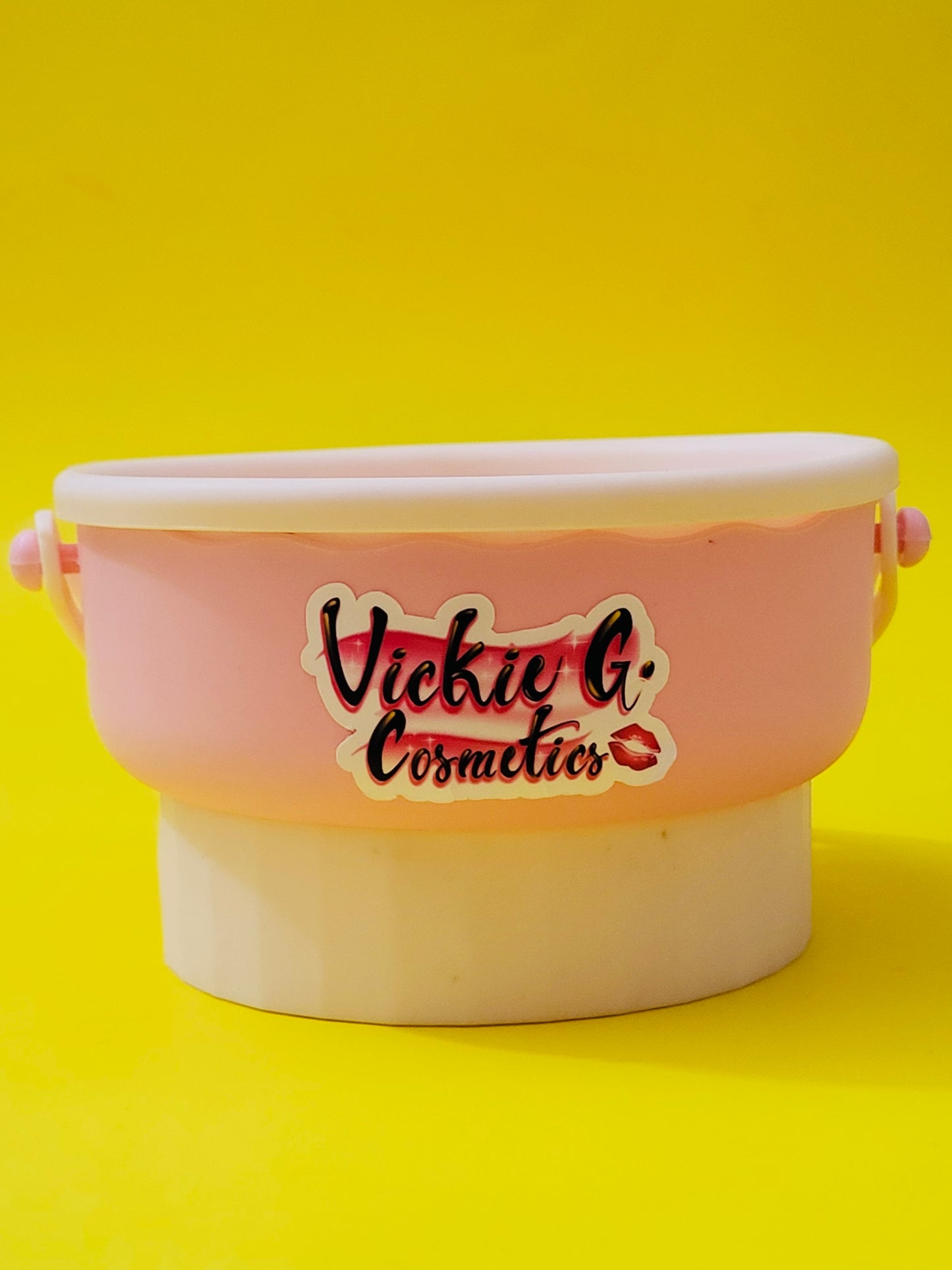 Vickie G. Cosmetics | Multi Functional Makeup Tool Cleaning Bowl | Cleaner & Brush stand